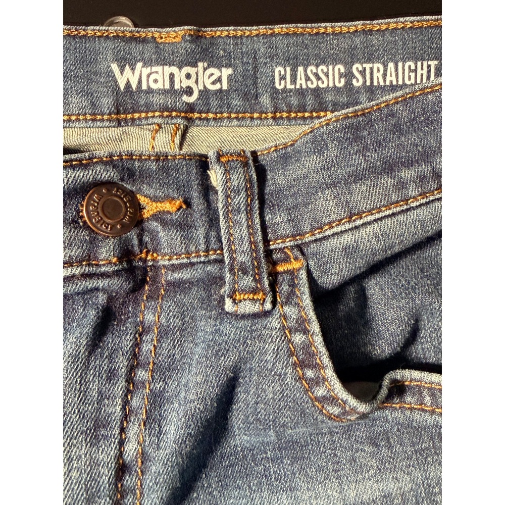 Wrangler Boys Classic Straight Jeans Medium Wash Adjustable Waist Size 14 Slim - Picture 4 of 8